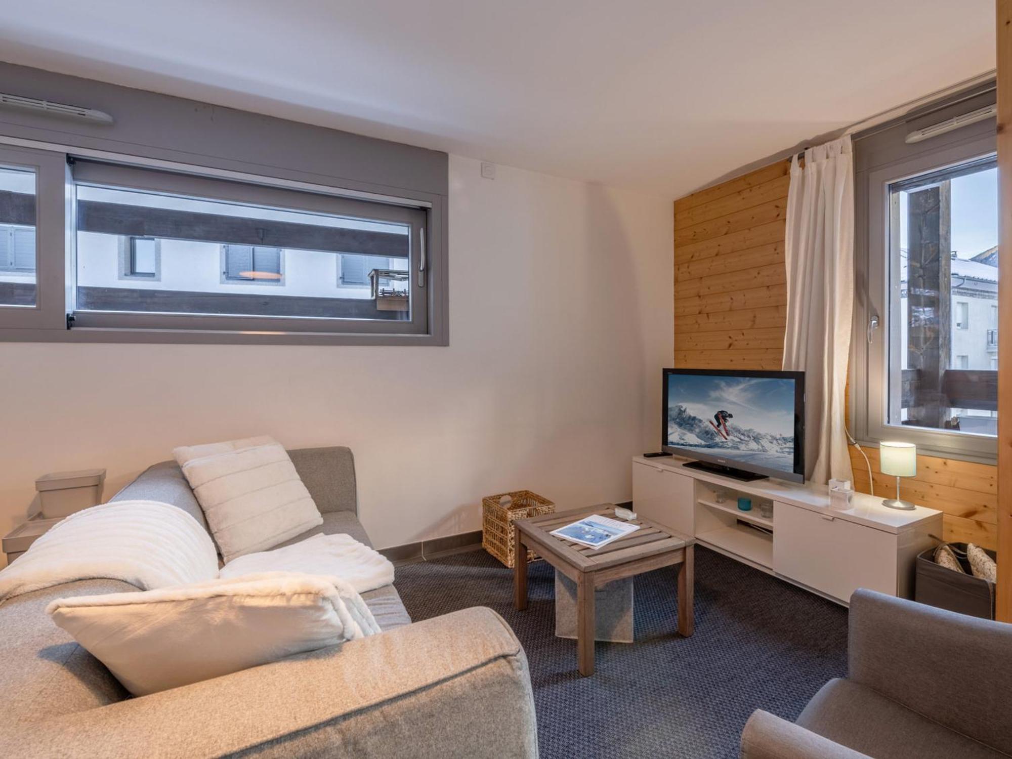 : Moderne 4 Pers, Proche Gare Et Pistes, Avec Wifi Et Parking - Fr-1-343-255 Apartment Chamonix