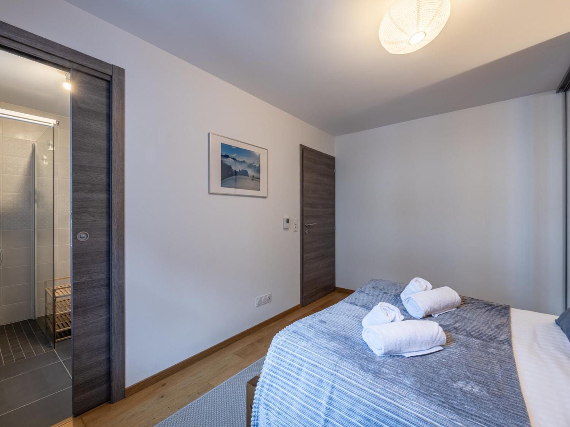 : Moderne 4 Pers, Proche Gare Et Pistes, Avec Wifi Et Parking - Fr-1-343-255 Apartment *