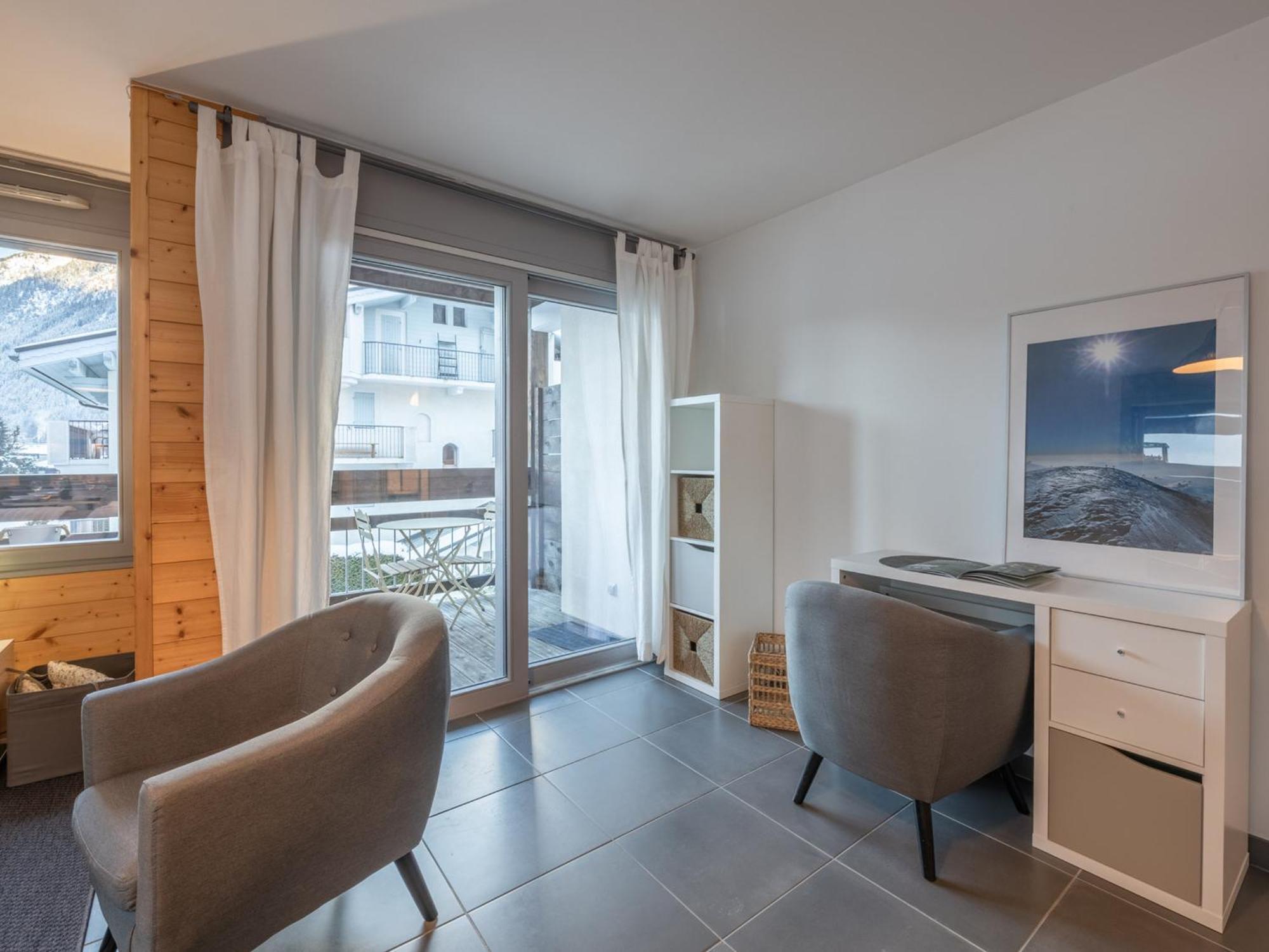 : Moderne 4 Pers, Proche Gare Et Pistes, Avec Wifi Et Parking - Fr-1-343-255 Apartment *