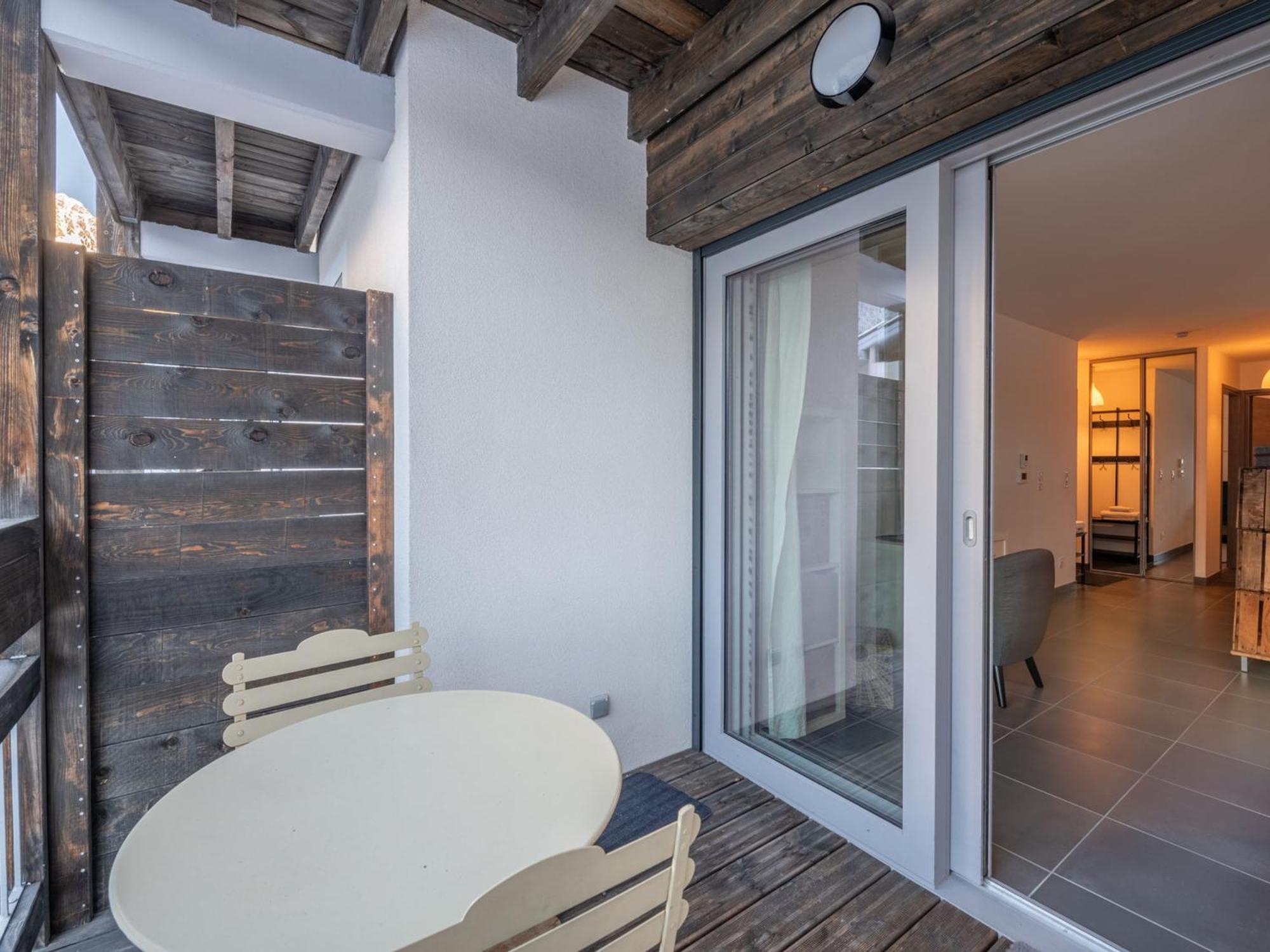 : Moderne 4 Pers, Proche Gare Et Pistes, Avec Wifi Et Parking - Fr-1-343-255